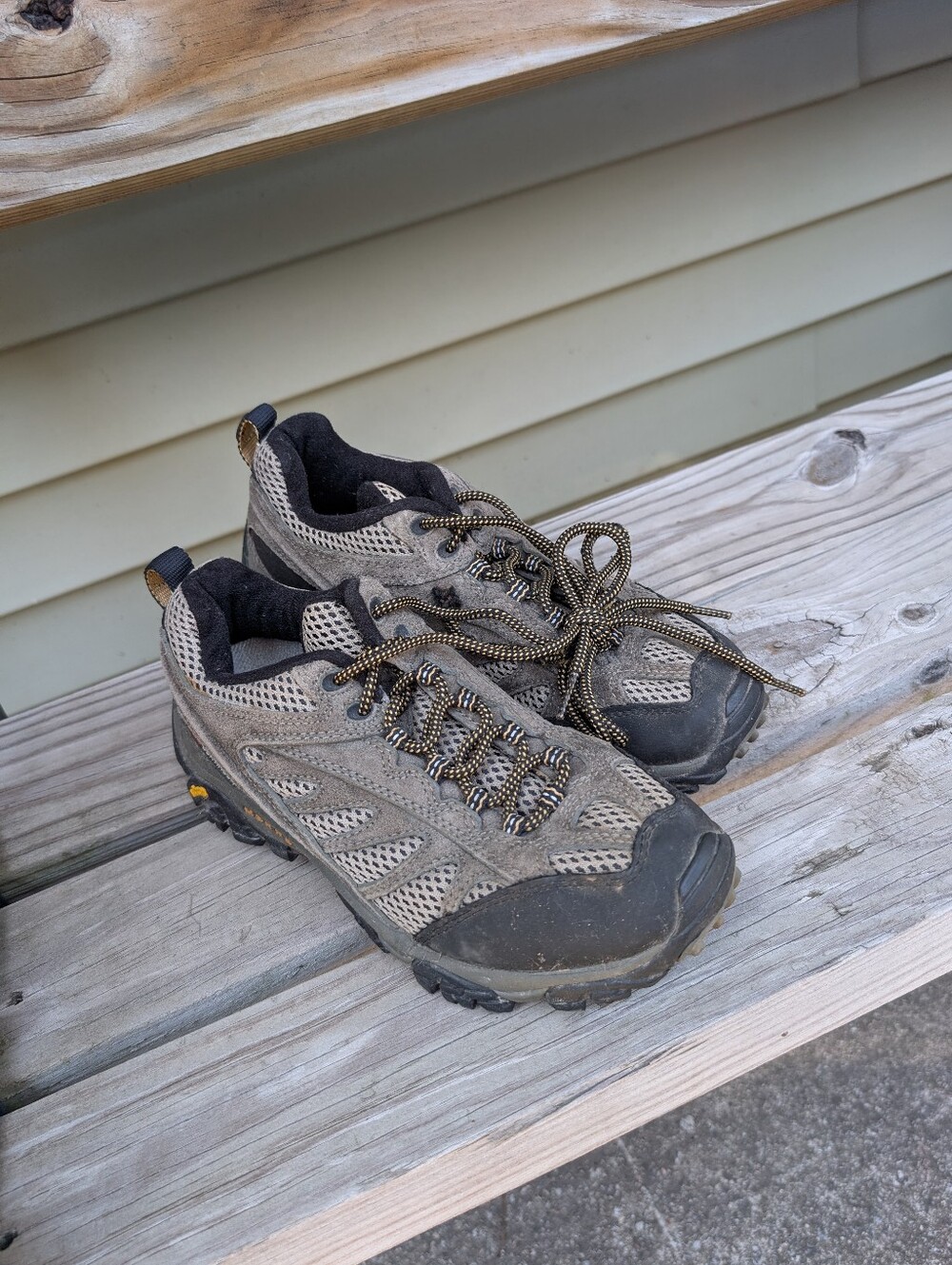 Merrell Mesa Ventilator II low-top hiking shoes women's size 7